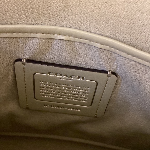 Authentic Coach Parker Bag with Silver Hardware - Picture 6 of 6